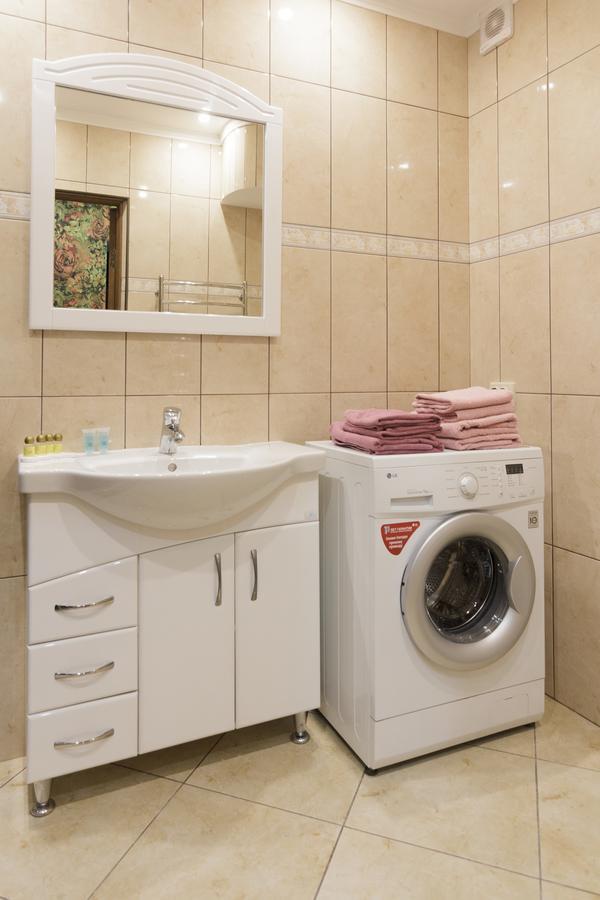 Best Apartments In Deribasovskaya أوديسا المظهر الخارجي الصورة
