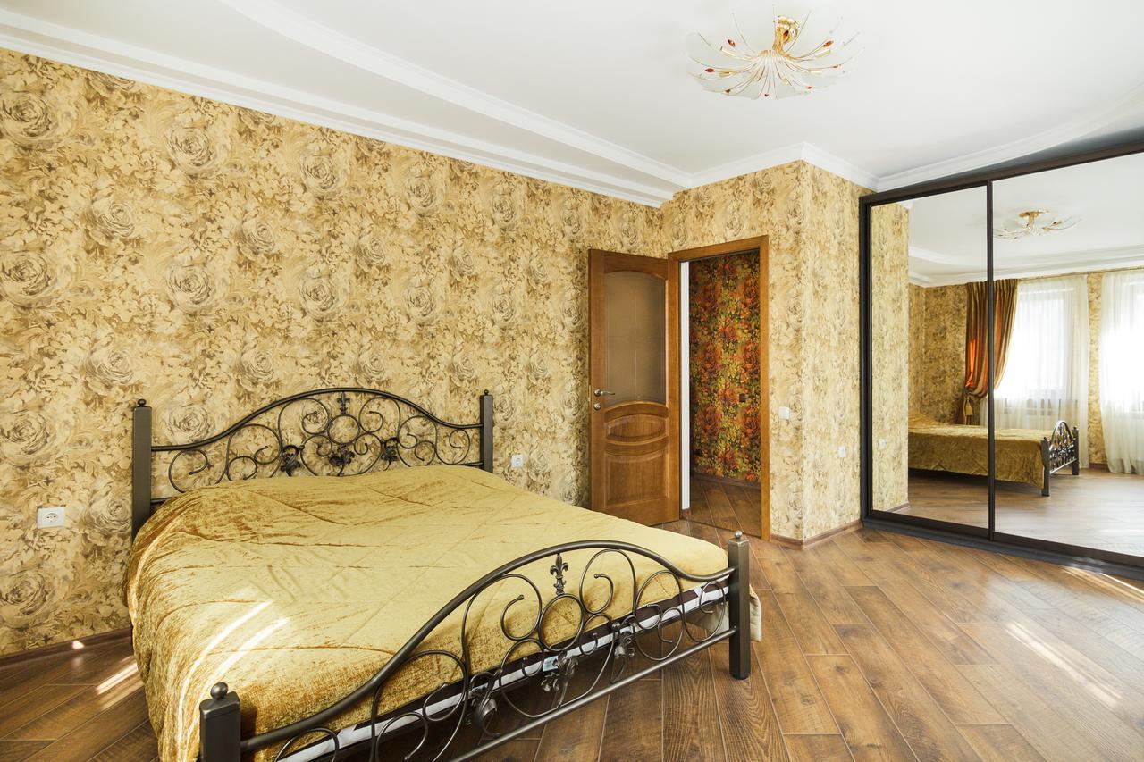 Best Apartments In Deribasovskaya أوديسا المظهر الخارجي الصورة